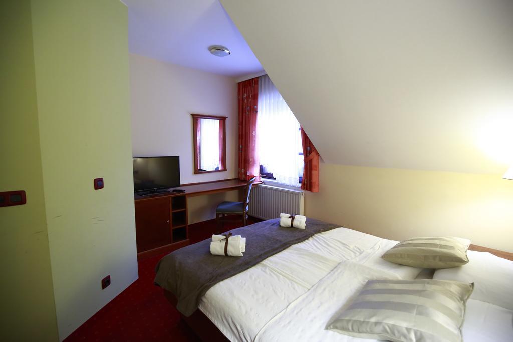 Guesthouse Villa Zelenjak Ventek Kumrovec Екстериор снимка